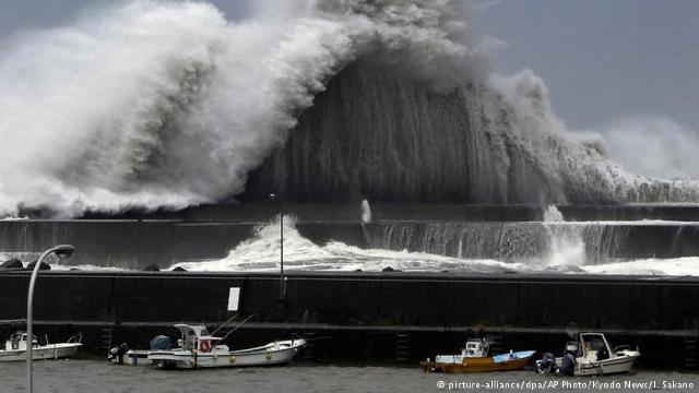 Alertă de călătorie în Japonia în contextul apropierii furtunii tropicale „Taifunul nr. 6”