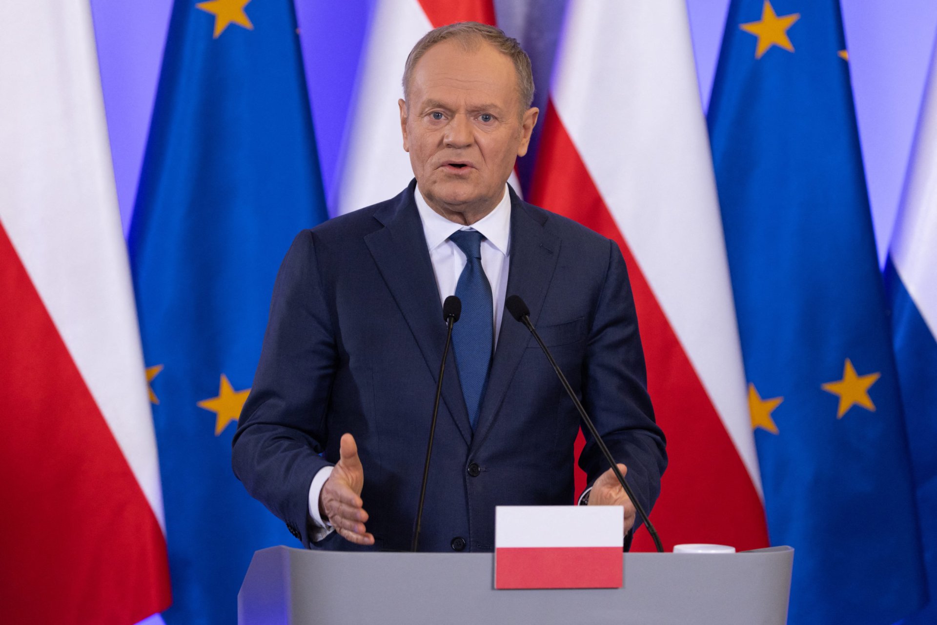 Polonia reduce impozitele pe veniturile persoanelor fizice și crește impozitele pentru cele mai mari compan