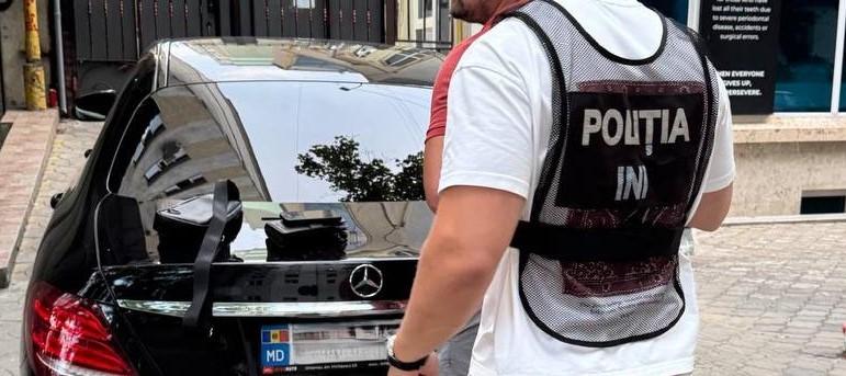 VIDEO // Nouă schemă de fraude bancare dejucată: escrocii au încercat să obțină 450.000 de lei de la o juristă