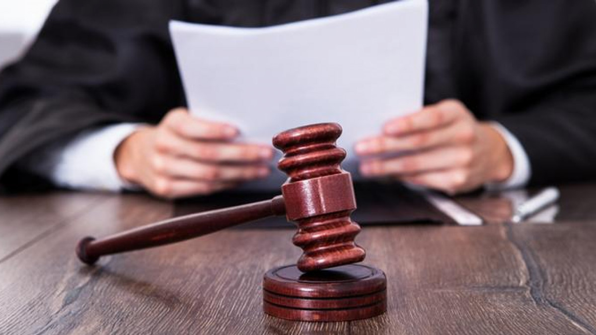 Secretara oficiului teritorial Bălți, soțul acesteia și o angajată din cadrul partidului „Șor” vor fi judecați pentru complicitate la acceptarea finanțării ilegale a formațiunii