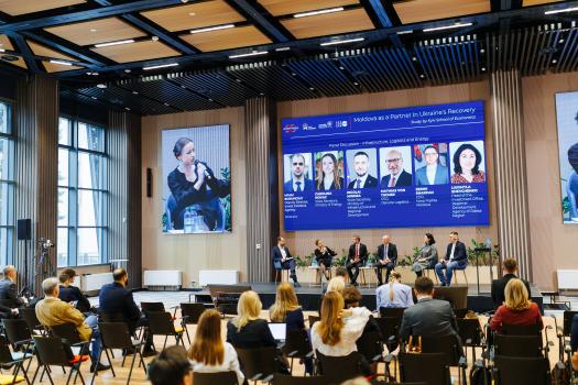 Energia și infrastructura – piloni esențiali în reconstrucția Ucrainei. Republica Moldova își asumă un rol tot mai activ în acest efort