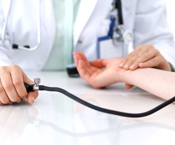 Locuitorii din raioanele Ungheni și Edineț vor fi consultați de medicii specialiști