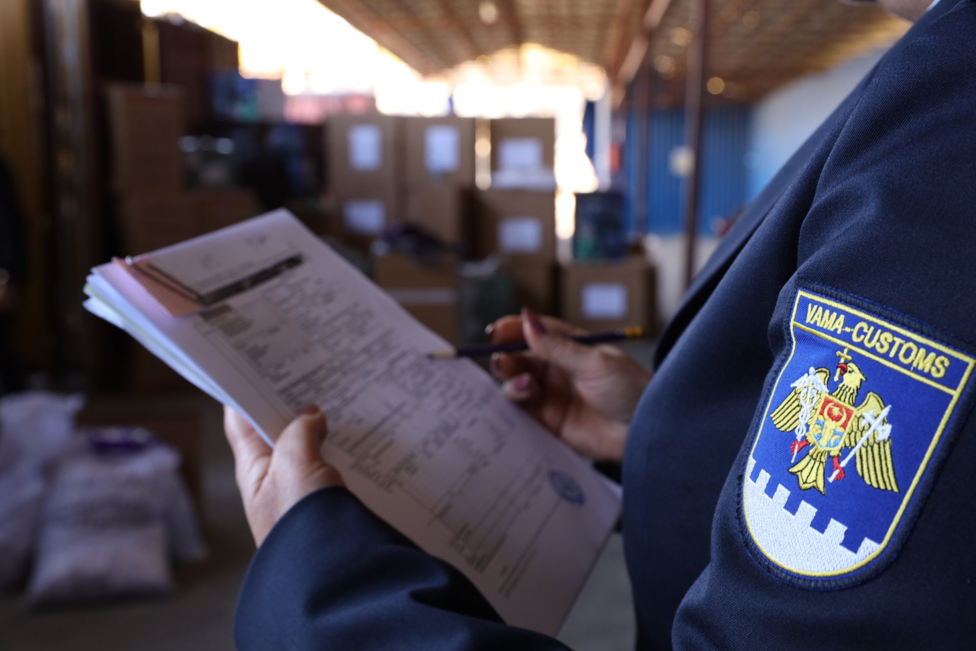 Serviciul Vamal a depistat nereguli ce generează peste 4,6 milioane de lei la buget