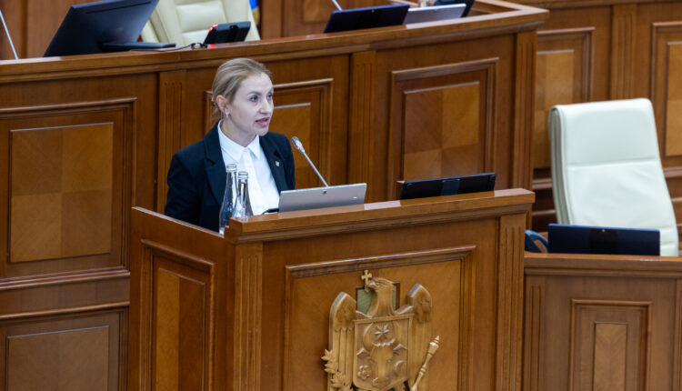 Aproape 1.500 de petiții privind datele personaleau fost depuse la CNPDCP în 2025
