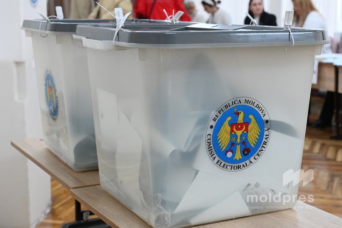 CEC anunță începerea perioadei electorale pentru alegerile locale noi și referendumul local din 1 noiembrie