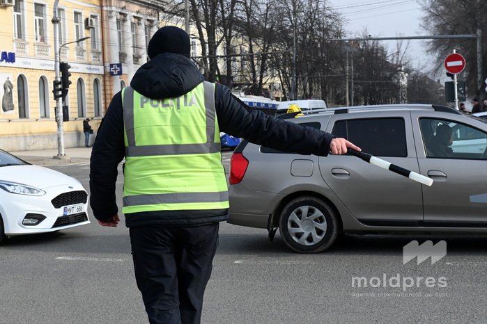 IGP anunță restricții de circulație pe strada Doina din capitală