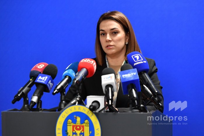 Ministra Agriculturii, Ludmila Catlabuga: „Discutăm cu fermierii pentru a identifica soluții și o poziție comună care vizează politica fiscală”