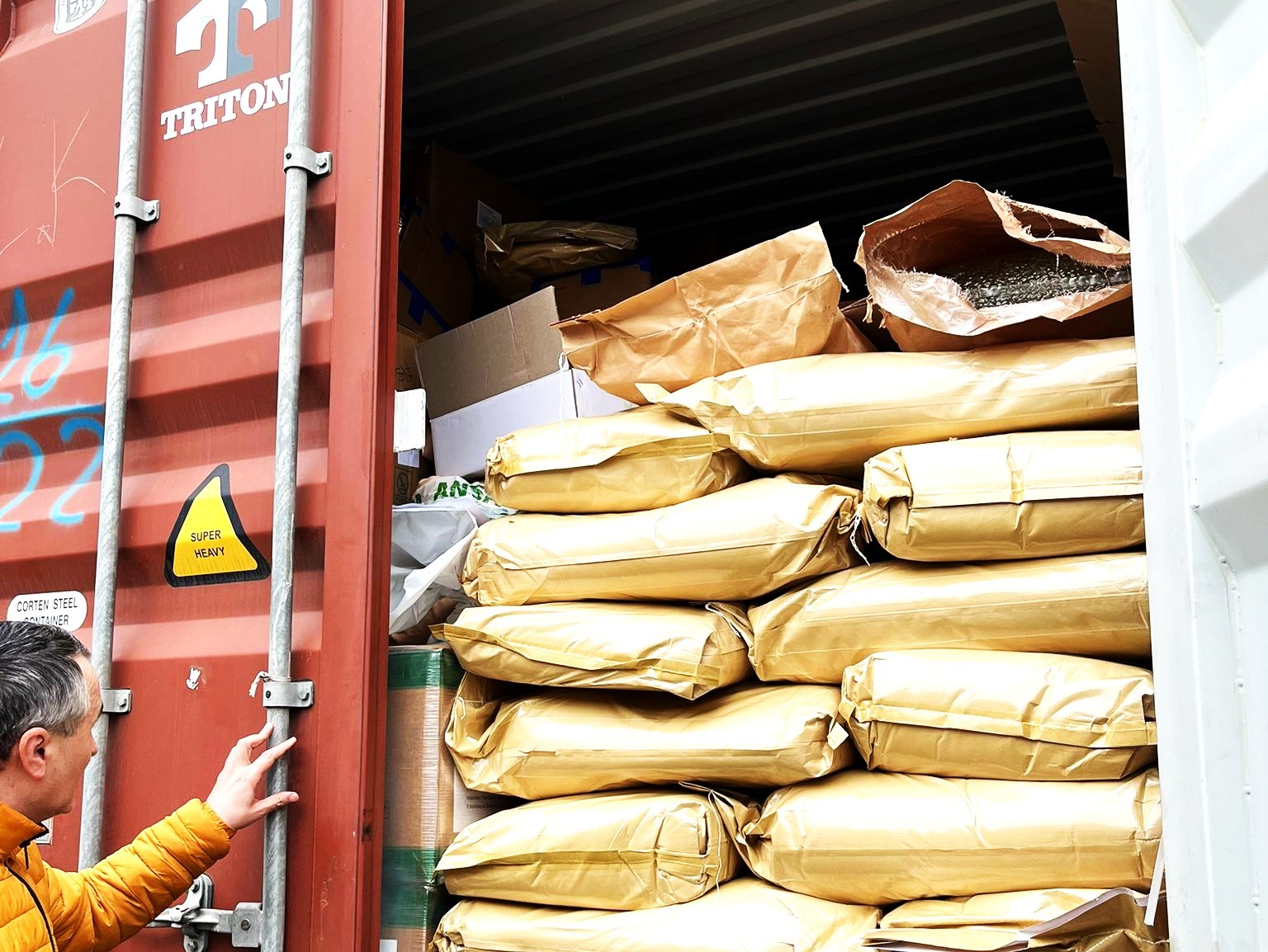 Un lot de 15 tone de semințe de dovleac contaminate a fost oprit la frontieră de ANSA