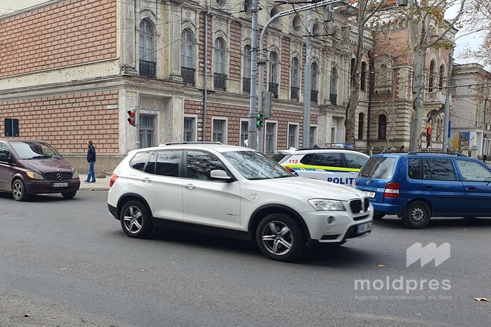 Peste 3 600 de șoferi, documentați în zilele de odihnă pentru încălcări comise în traficul rutier