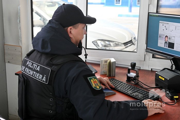 Poliția de Frontieră recomandă cetățenilor să verifice valabilitatea documentelor înainte de plecarea în UE