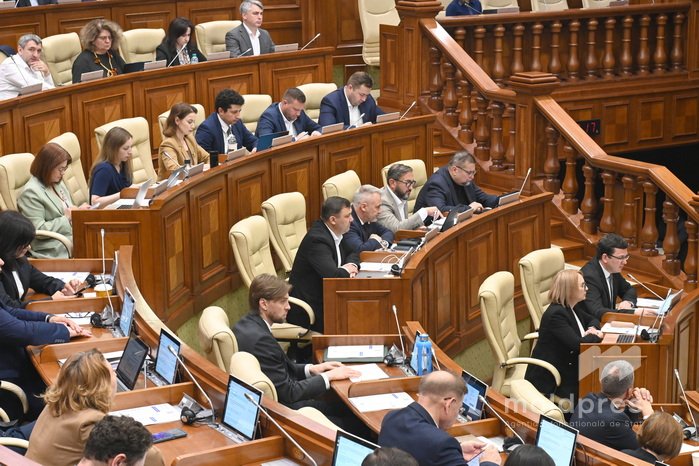 Legislația în domeniul muncii, aliniată la standardele europene: cetățenii Republicii Moldova vor putea beneficia de indemnizații de șomaj în țările UE