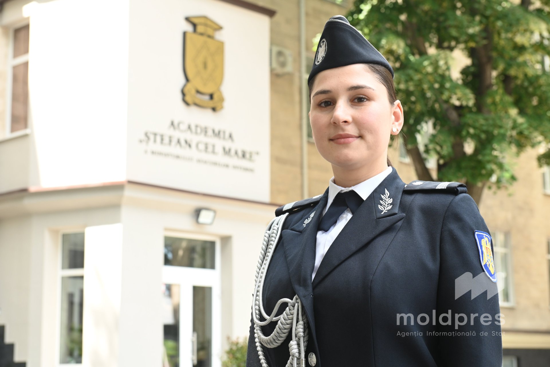 MOLDOVA SUNT EU // Vise care se nasc din curaj. Povestea Anastasiei Dumbrava, studentă la Academia „Ștefan cel Mare”