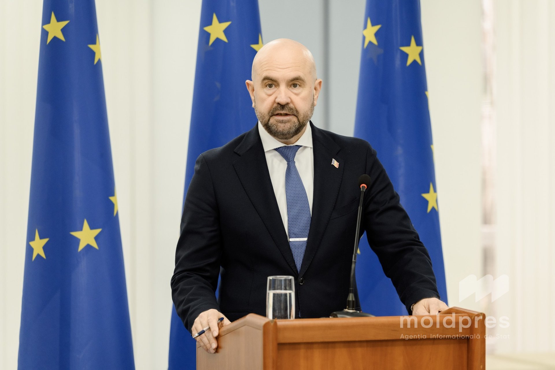 Moldovan deputy PM says national roads operational, caution stays essential