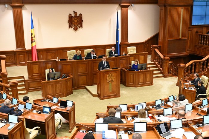 Mihai Isac: Programul Guvernului Tofan pune accent pe beneficiile concrete ale integrării europene: „Apropierea de UE trebuie să fie simțită în veniturile oamenilor”