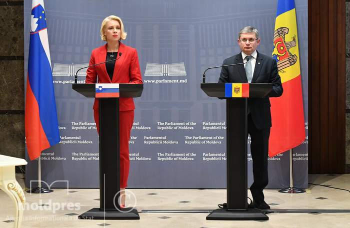 https://www.moldpres.md/uploads/0/images/large/watermark_990a848f8f3e33210195d64d3ffc574d_dsc-5813-resize-kopiya.jpg