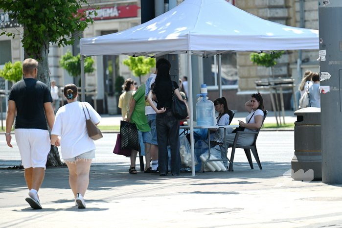 Vremea caniculară se menține miercuri. Maxime de până la +36 de grade Celsius, prognozate de meteorologi