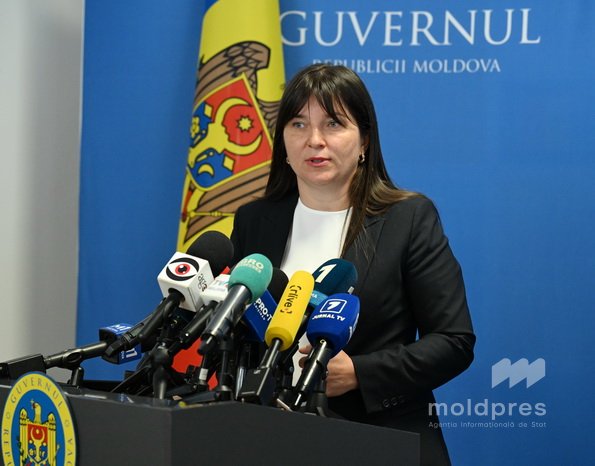 VIDEO // Ministerul Finanțelor explică noile reguli din politica fiscală care vizează moștenirea: „Guvernul nu-și propune să impoziteze moștenirea pentru cetățenii R. Moldova care se află în diasporă”