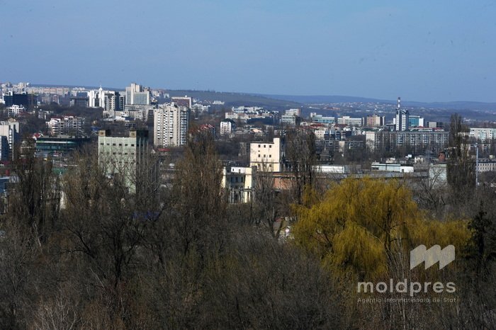 METEO // Ultima zi de martie aduce ploi și temperaturi de până la 17 grade Celsius