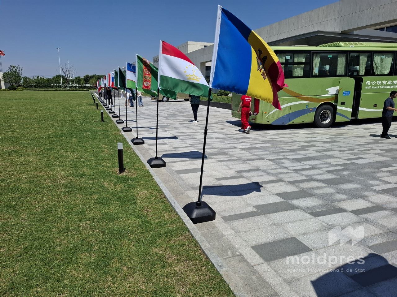 REPORTAJ MOLDPRES // De la fermă la masă: cum poate moderniza Moldova sectorul agrar, inspirându-se din tehnologiile gigantului chinez Famsun