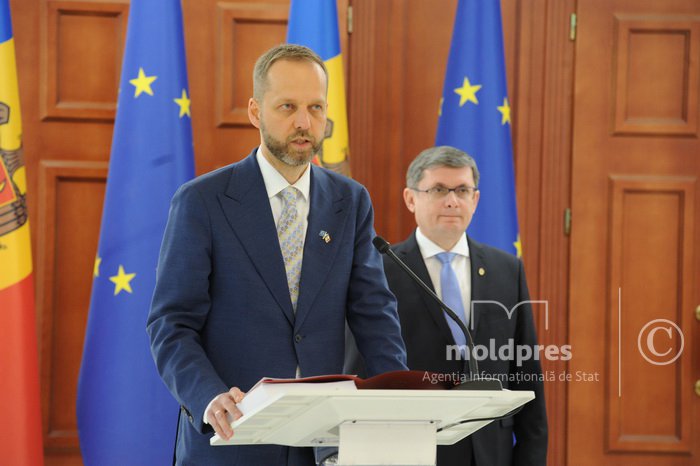News Agency - Moldova a completat și transmis primul chestionar aderare UE