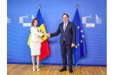 Moldovan head of state discusses with European Com