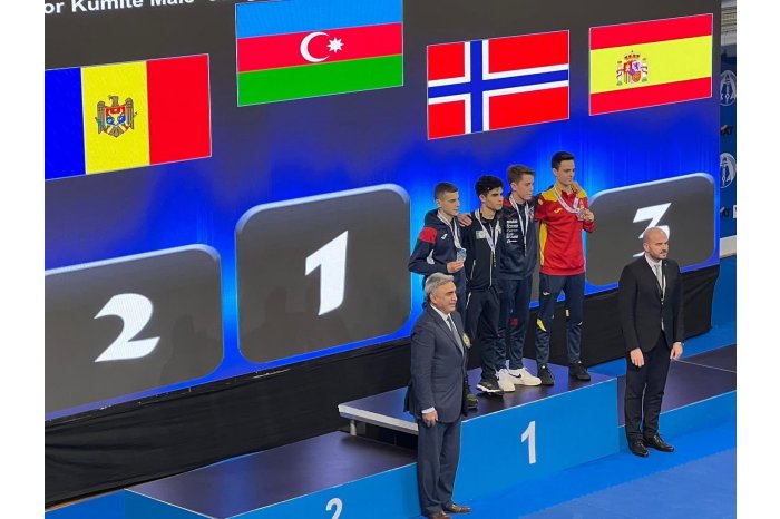 Молдавский спортсмен завоевал серебряную медаль на чемпионате Европы по каратэ WKF