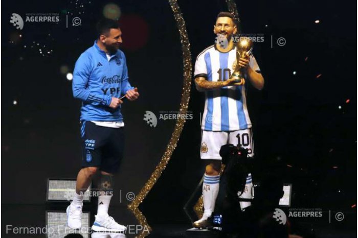 Statuia lui Messi a fost expusă alături de cele ale lui Pele şi Maradona la muzeul CONMEBOL