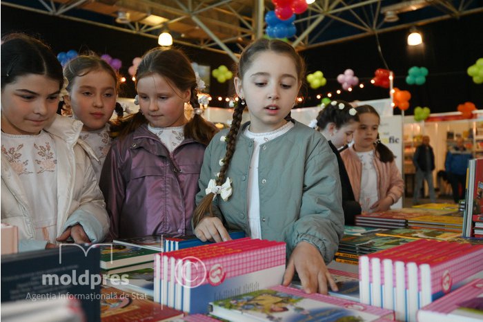 International Book Fair for Children and Youth inaugurated in Moldovan capital  