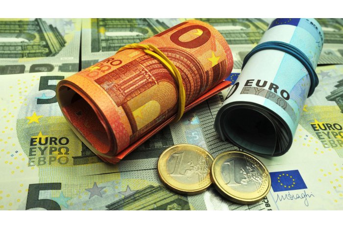 Moneda unică europeană se scumpește