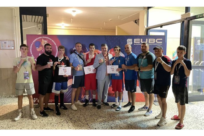 Moldova wins two silver, one bronze medals at U15 European Boxing Championships 