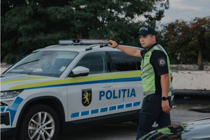 Policemen document over 2,000 infringements of traffic regulations in Moldova on last days off  
