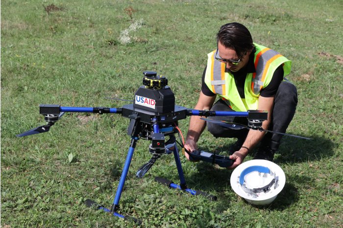 Moldelectrica enterprise tests drones to verify state of high-voltage power lines 
