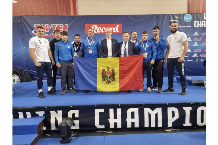 Национальная сборная по кикбоксингу завоевала две бронзовые медали на чемпионате мира WAKO