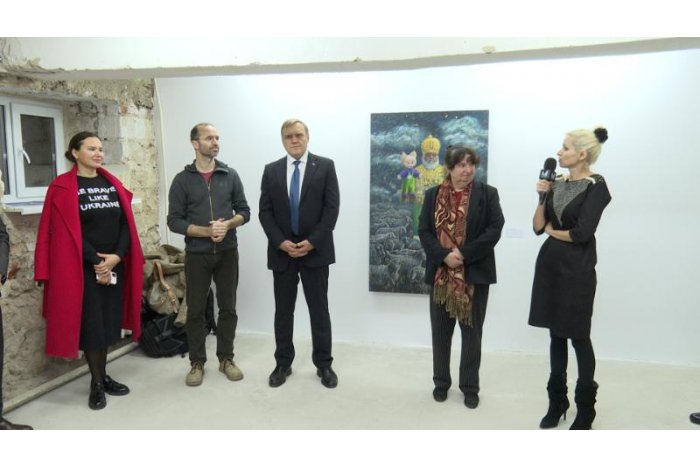 Expoziția de pictură a artistului din Ucraina, Serhii Bojko, a fost vernisată la Chișinău