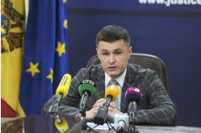  Министр юстиции Республики Молдоваб,  Фадей Нагачевский провел брифинг'