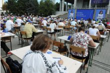 День румынского языка в Кишиневе отметили Большим национальным диктантом'
