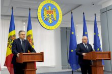 Briefing susținut de viceprim-ministrul pentru reintegrare, Oleg Serebrian, și Ambasadorul cu Misiuni Speciale al Ucrainei responsabil de dosarul transnistrean, Păun Rohovei'