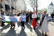 Марш женщин-ромов за равные права и против насилия'