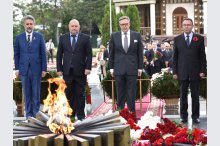 Oфициальныe лица страны, ветераны, кишиневцы и гости столицы, почтили память павших во Второй мировой войне'